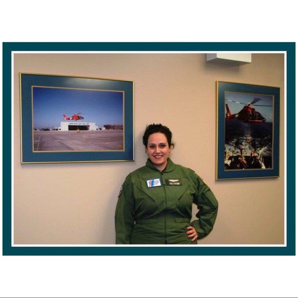 Meet your Posher, Esmeralda - Picture 3 of 9